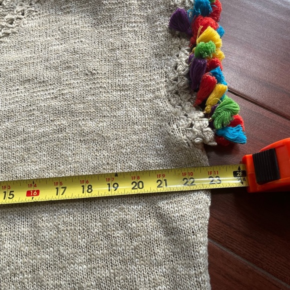 Soft Surroundings Fiesta Beige Pullover Sweater Tassel Trim Size Small S - Picture 6 of 8